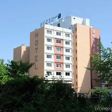 데 콩그레 호텔 빌뢰르반