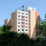 Hotel Des Congres 3*