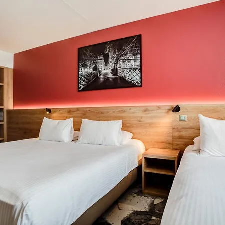 Hotel Des Congres