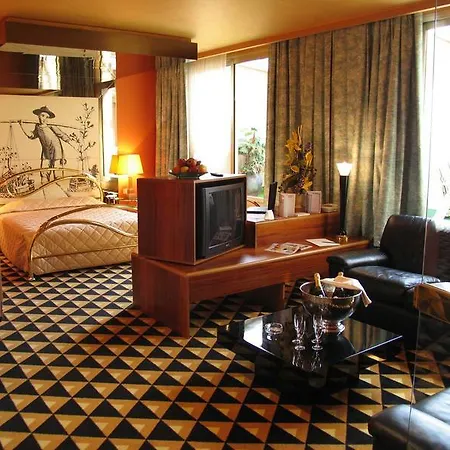 宫格尔酒店 3* 维勒班